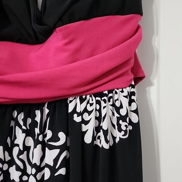 Halter Sundress - Picture 2 of 3